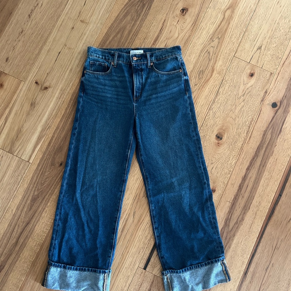 Women's LOFT wide leg cuff jeans size 4